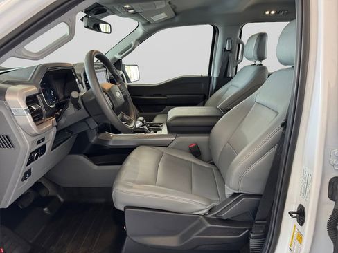 Used 2023 Ford F150 Lightning Pro image 10