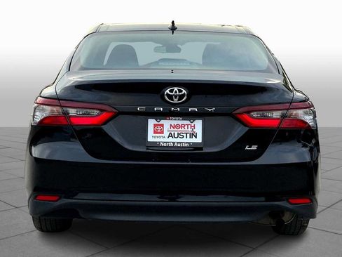 Used 2024 Toyota Camry LE FWD image 5