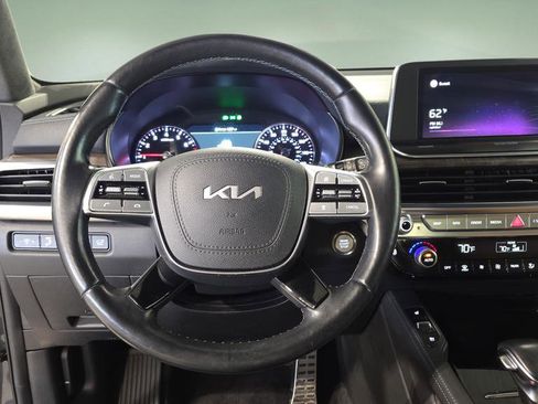 Used 2022 Kia Telluride SX w/ SX Prestige Package image 15