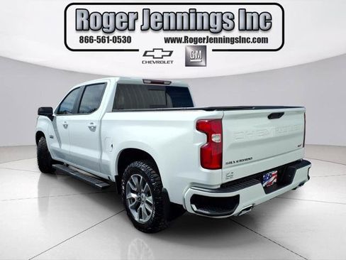 Used 2022 Chevrolet Silverado 1500 RST w/ Texas Edition Plus AWD/4WD image 3
