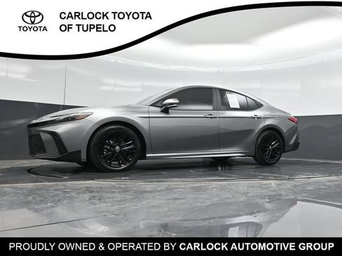 Used 2026 Toyota Camry SE w/ Convenience Package FWD image 34