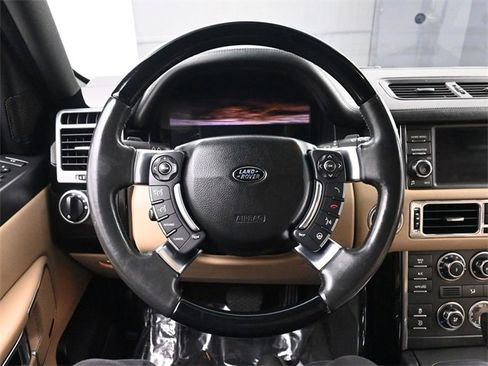 Used 2011 Land Rover Range Rover HSE LUX image 26