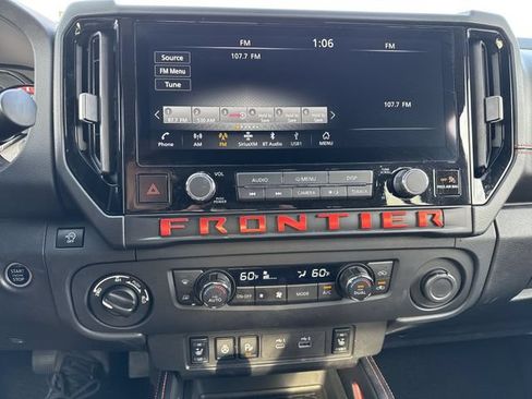 Used 2025 Nissan Frontier PRO-4X w/ Pro Convenience Package AWD/4WD image 21