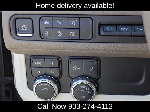 Used 2023 GMC Yukon XL Denali AWD/4WD image 29
