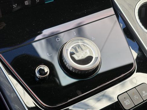 New 2026 Cadillac Escalade Luxury w/ Touring Package image 29