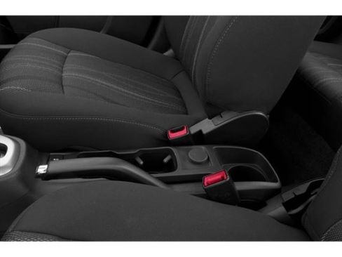 Used 2018 Chevrolet Sonic LT w/ Convenience Package image 12