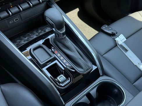 New 2026 GMC Canyon Elevation w/ Convenience Package image 30