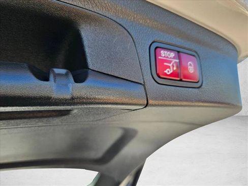 Used 2021 Mercedes-Benz GLE 350 4MATIC image 7