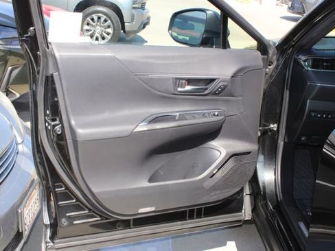 Used 2024 Toyota Venza Limited AWD/4WD image 11