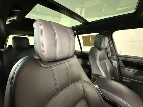 Used 2021 Land Rover Range Rover Westminster Edition image 36