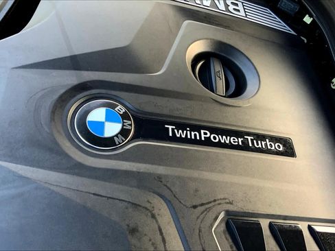 Used 2018 BMW 530i image 32