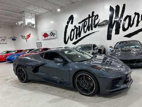 Used 2020 Chevrolet Corvette Stingray Coupe w/ Z51 Performance Package RWD image 25