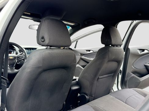 Used 2018 Chevrolet Cruze LT w/ Redline Edition FWD image 6