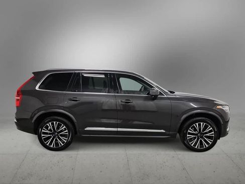 Used 2023 Volvo XC90 T8 Plus AWD/4WD image 9