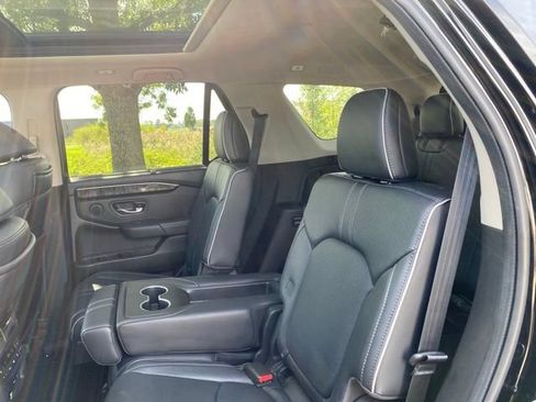 Used 2023 Honda Pilot Elite image 19