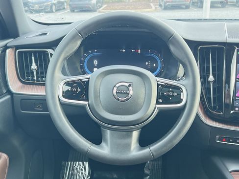 Certified 2023 Volvo XC60 B5 Plus w/ Climate Package image 16