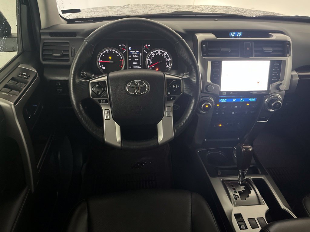 Used 2024 Toyota 4Runner Limited AWD/4WD image 31