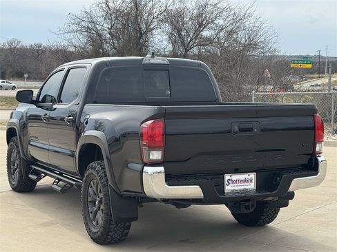 Used 2023 Toyota Tacoma SR5 image 4