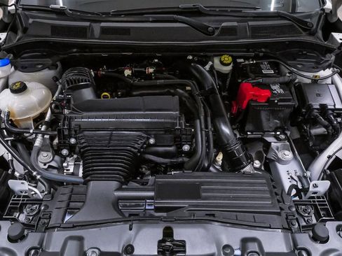 Used 2023 Lincoln Corsair FWD image 31