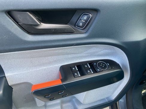 Used 2024 Ford Maverick XLT w/ Equipment Group 300A Standard image 10