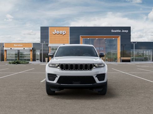 New 2026 Jeep Grand Cherokee Laredo X AWD/4WD image 7