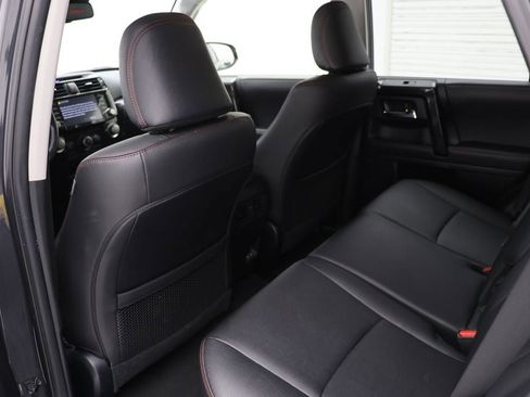 Used 2024 Toyota 4Runner TRD Off-Road Premium image 12