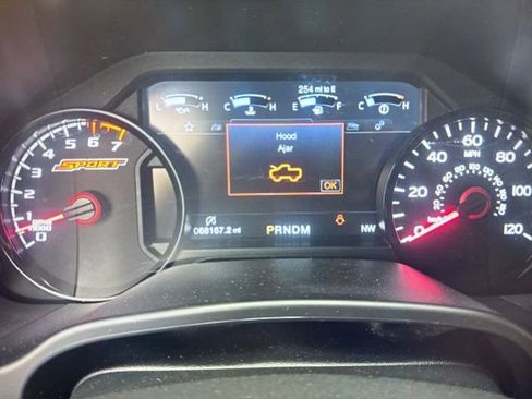 Used 2020 Ford F150 Lariat w/ Equipment Group 502A Luxury AWD/4WD image 4