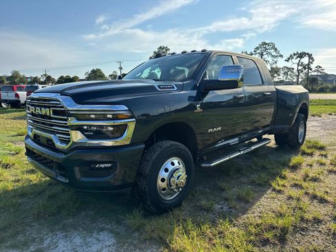 New 2026 RAM 3500 Laramie image 7