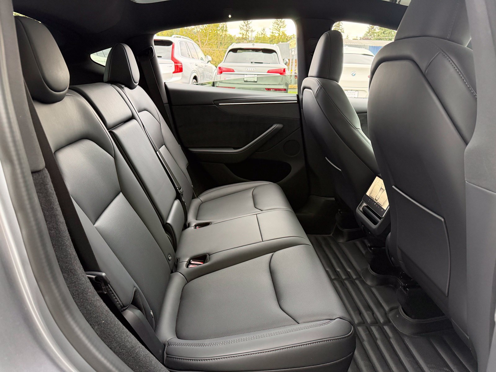Used 2026 Tesla Model Y AWD image 20