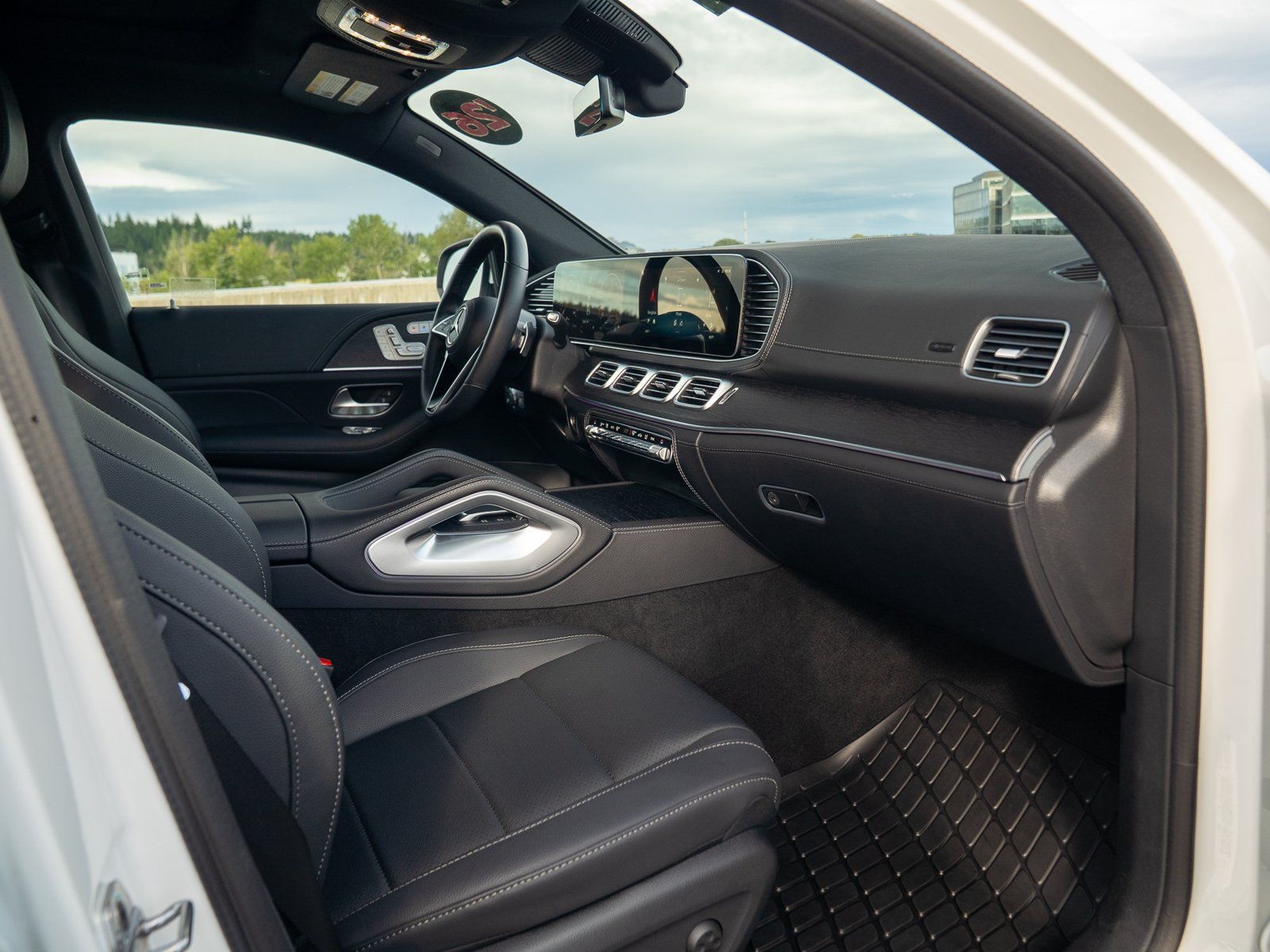 Certified 2026 Mercedes-Benz GLE 450 4MATIC Coupe image 28