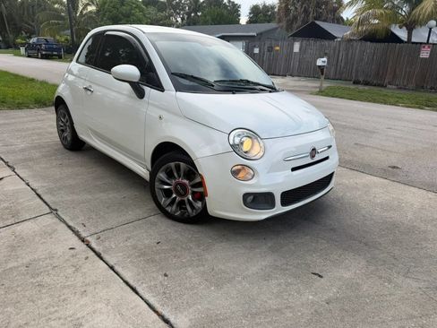 Used 2014 FIAT 500 Sport FWD image 1