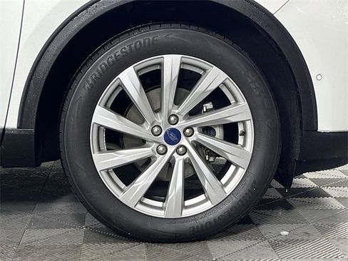 Used 2022 Ford Escape Titanium w/ Titanium Elite Package image 10