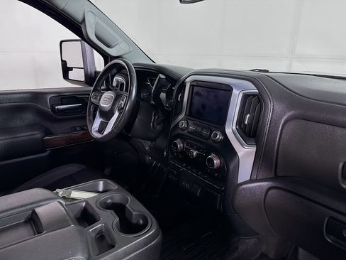 Used 2022 GMC Sierra 2500 SLT w/ Snow Plow Prep/Camper Package AWD/4WD image 28