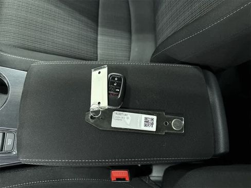 Used 2023 Honda Civic EX image 29