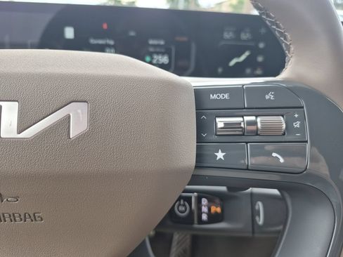 New 2026 Kia EV9 GT-Line AWD/4WD image 19