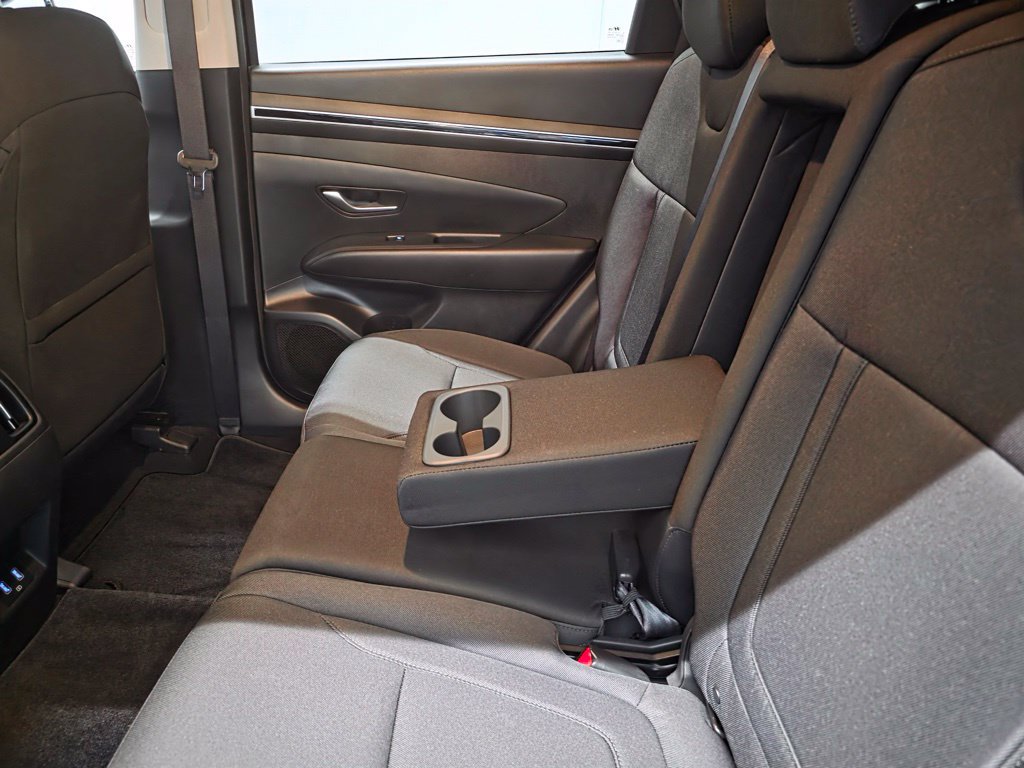 Used 2022 Hyundai Tucson SEL w/ Cargo Package FWD image 16