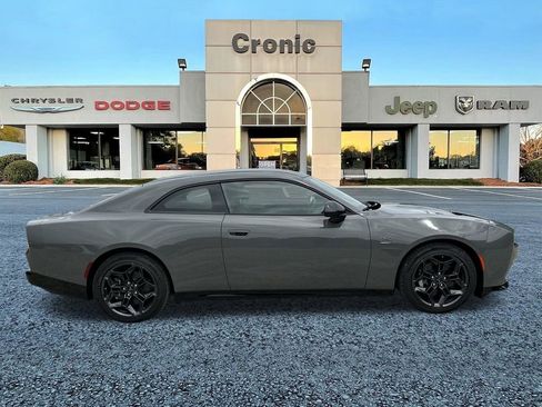 New 2025 Dodge Charger R/T w/ Quick Order Package 25M R/T image 2