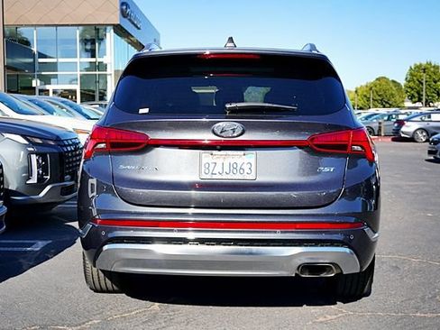 Used 2022 Hyundai Santa Fe Calligraphy w/ Cargo Package FWD image 9