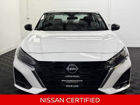 Certified 2025 Nissan Altima 2.5 SV FWD image 9