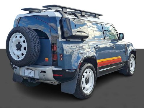 Used 2025 Land Rover Defender 110 S image 6