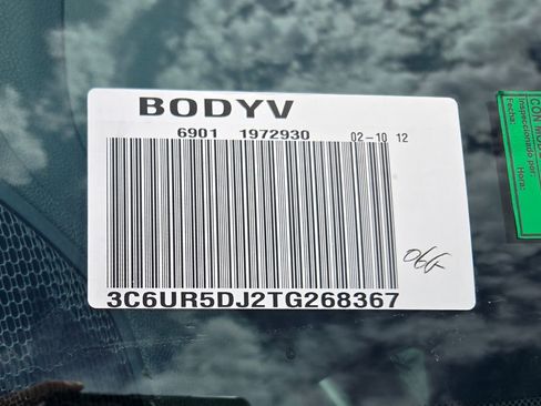 New 2026 RAM 2500 Big Horn AWD/4WD image 31