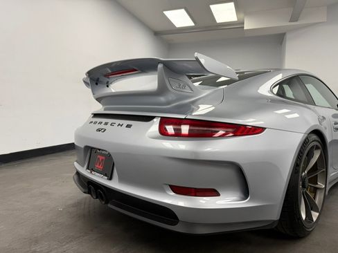 Used 2014 Porsche 911 GT3 RWD image 26