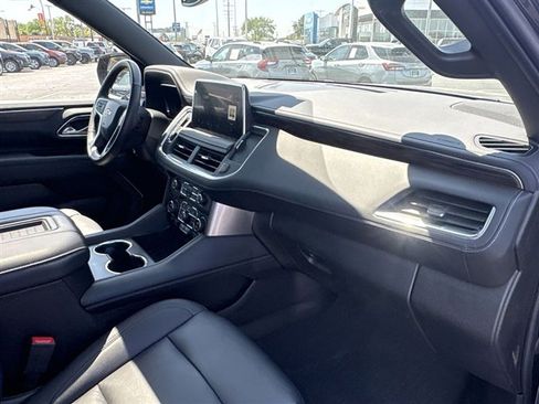Used 2022 Chevrolet Tahoe LT w/ Luxury Package AWD/4WD image 26