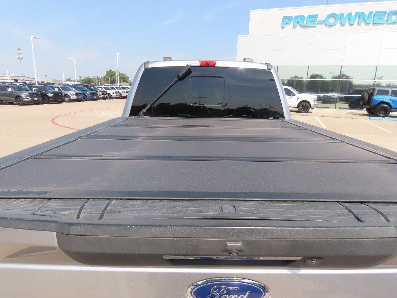 Used 2020 Ford F250 Lariat AWD/4WD image 14