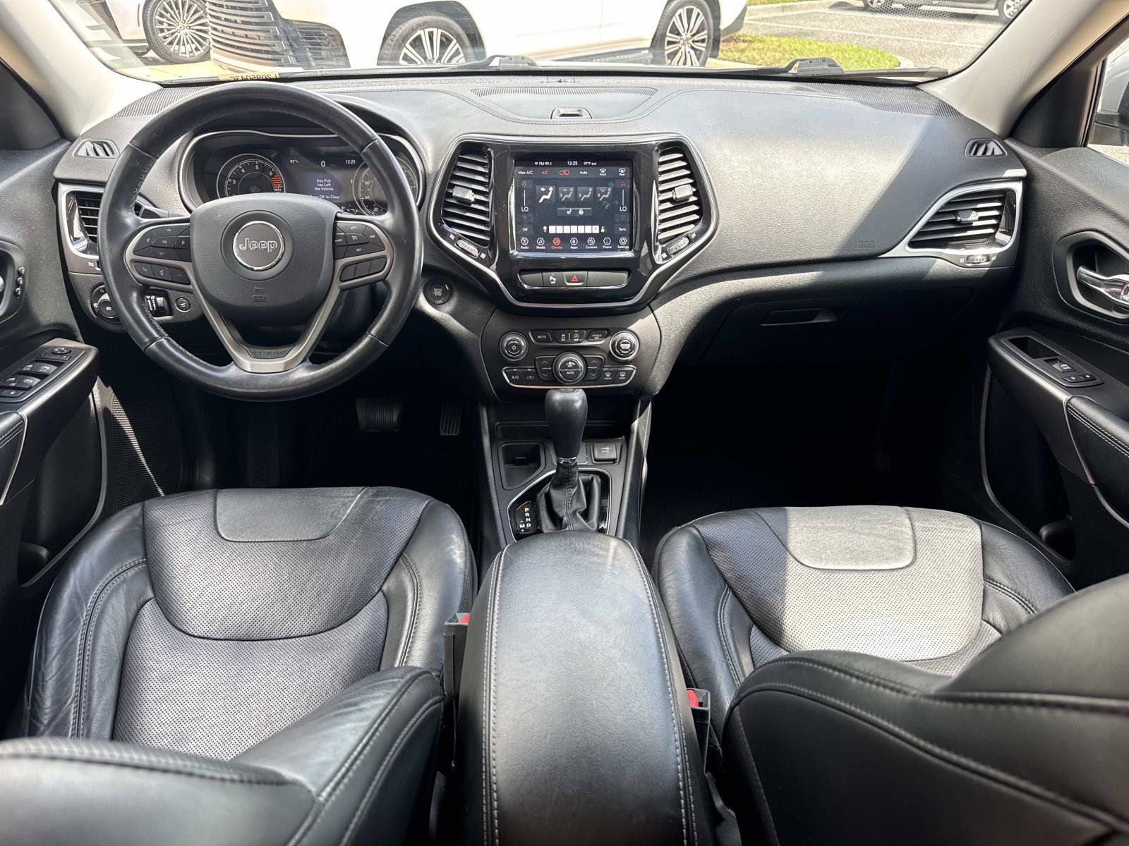 Used 2020 Jeep Cherokee Limited FWD image 20