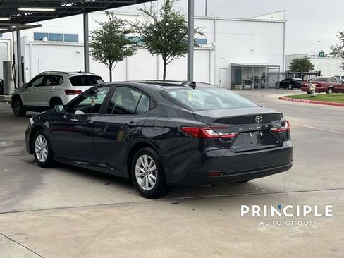 Used 2026 Toyota Camry LE FWD image 10