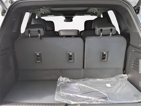 New 2025 Buick Enclave Sport Touring w/ Super Cruise Package image 15