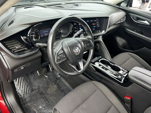 Used 2023 Buick Envision Preferred image 17