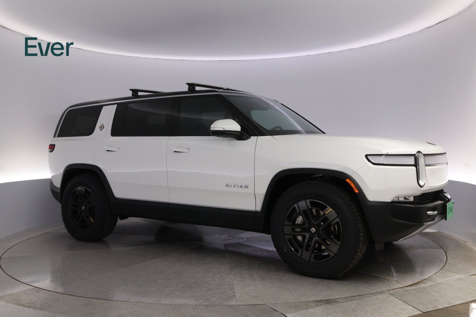 Used 2023 Rivian R1S Adventure Dual AWD/4WD image 14