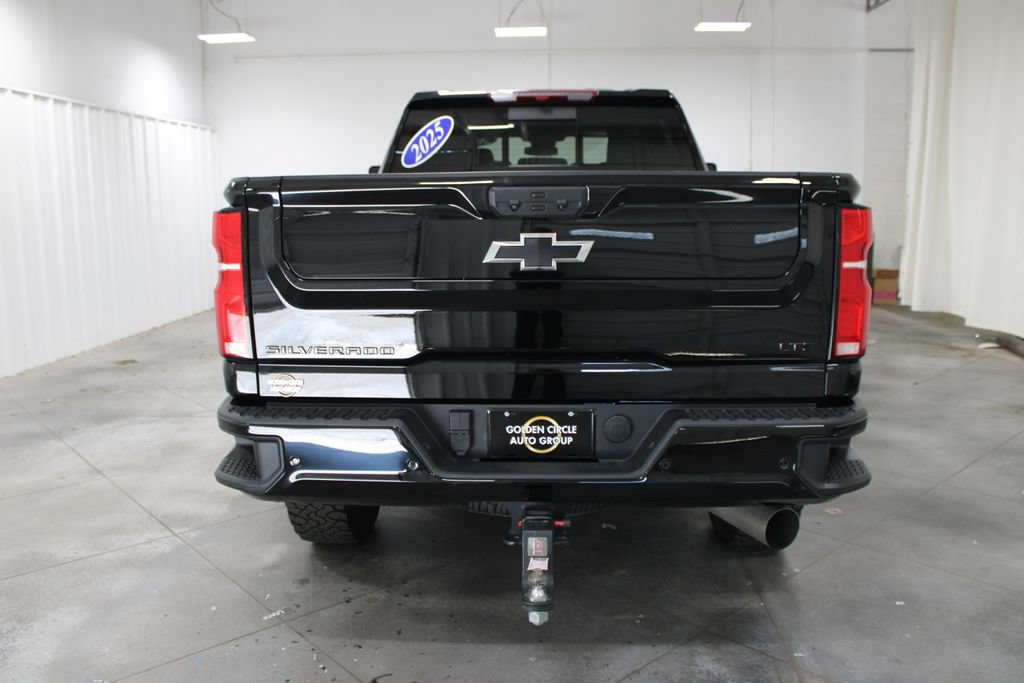 Used 2025 Chevrolet Silverado 2500 LTZ w/ LTZ Plus Package AWD/4WD image 8